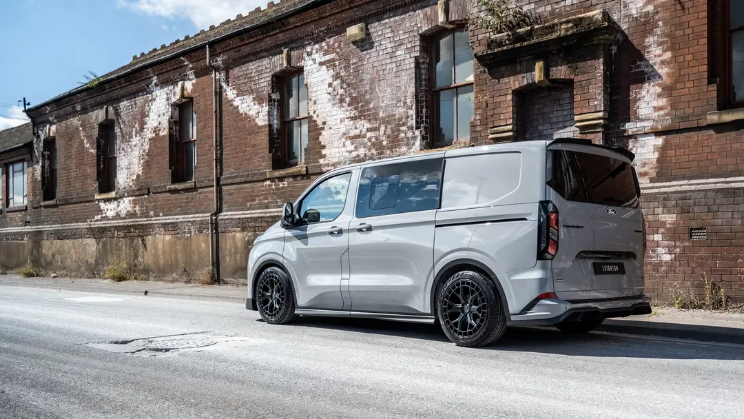 Ford Transit Custom Double Cab, grey